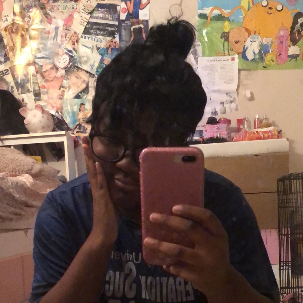 Meet your Posher, Natalie